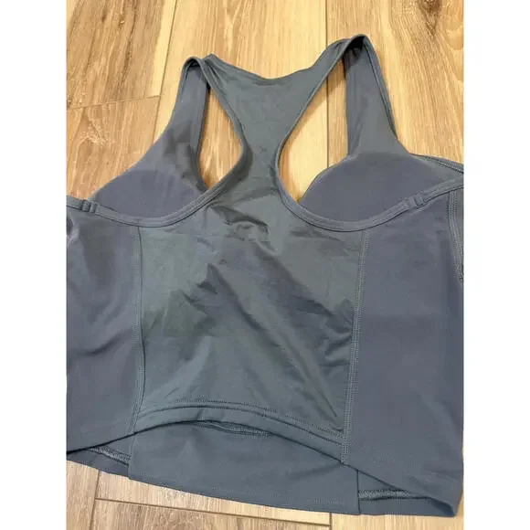 NWOT! Gymshark Women's Whitney Crop Tank in Eucalyptus Size Medium - Picture 6 of 7